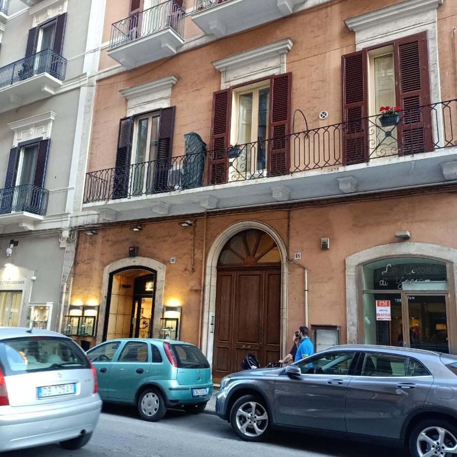 Ferienwohnung Dante Alighieri House Bari Exterior foto